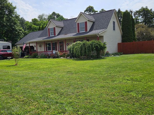 56328 Puma Drive, Three Rivers, MI 49093