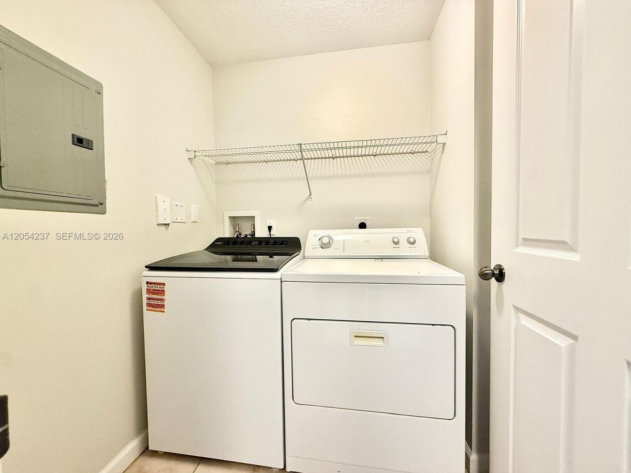 9208 W Myrtlewood Cir W , Unit 208, Palm Beach Gardens, FL 33418 Photo