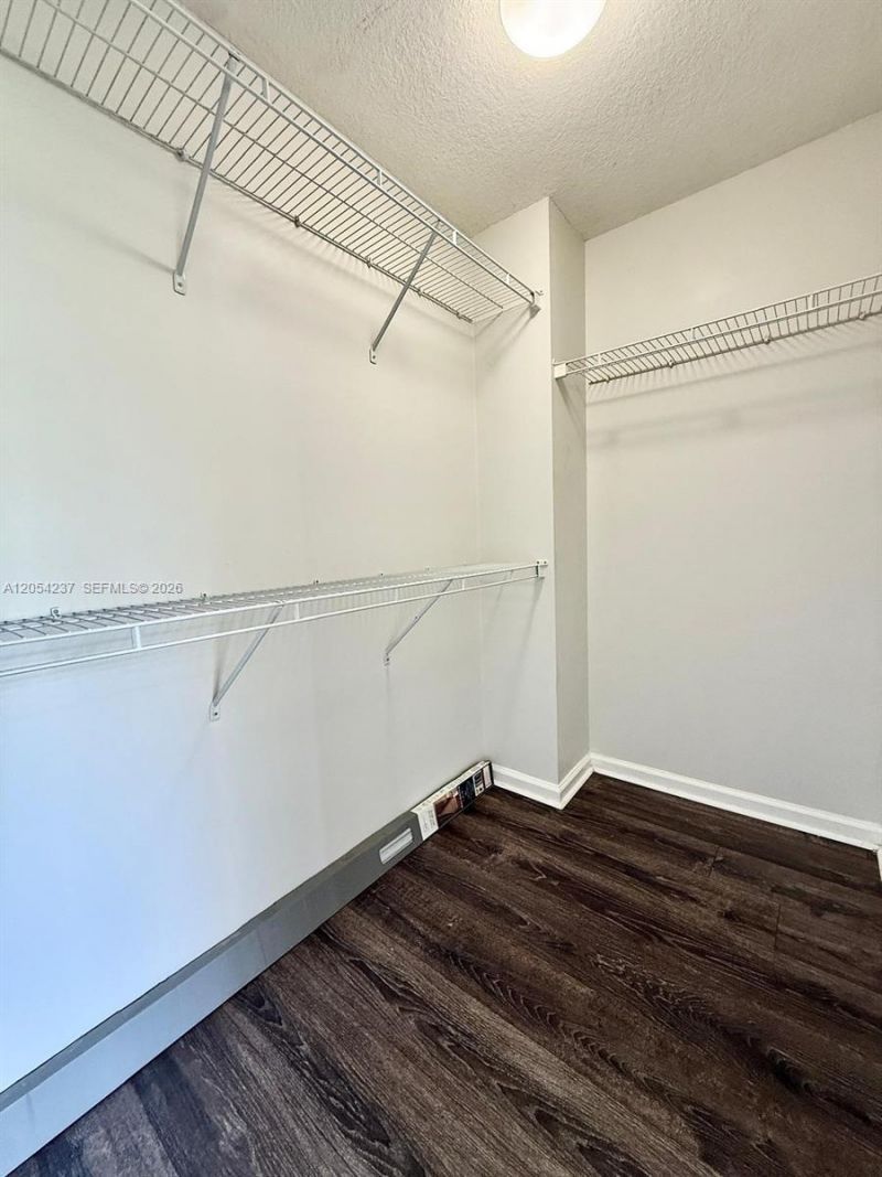 9208 W Myrtlewood Cir W , Unit 208, Palm Beach Gardens, FL 33418 Photo