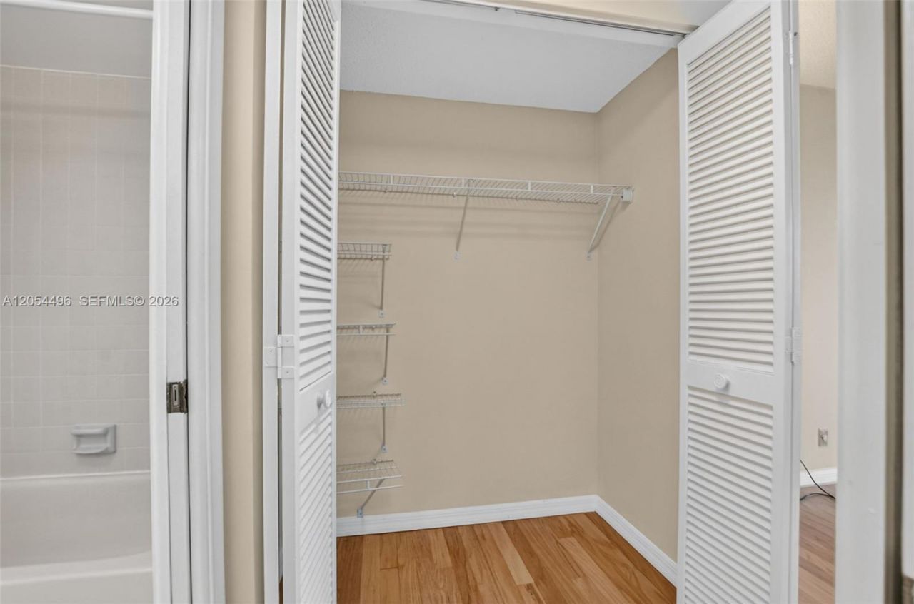 5951 Wellesley Park Dr , Unit 508, Boca Raton, FL 33433 Photo