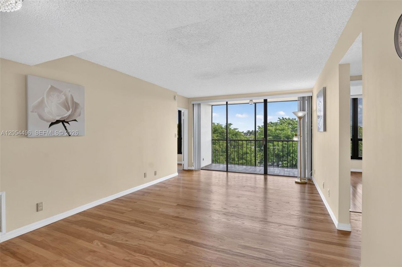 5951 Wellesley Park Dr , Unit 508, Boca Raton, FL 33433 Photo
