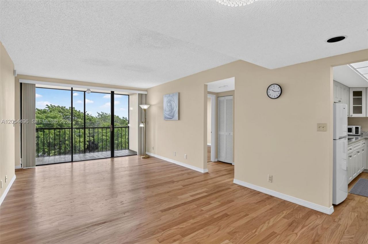 5951 Wellesley Park Dr , Unit 508, Boca Raton, FL 33433 Photo