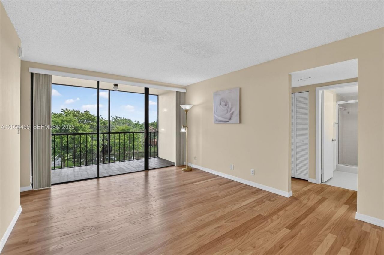 5951 Wellesley Park Dr , Unit 508, Boca Raton, FL 33433 Photo