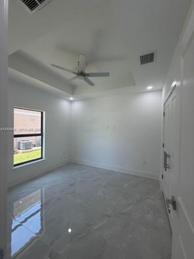257/259 SW 3rd St, Cape Coral, FL 33991 Photo