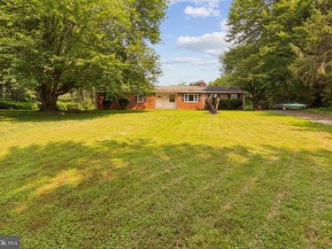8755 TRINITY LANE, WARRENTON, VA 20187