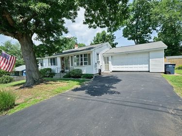 148 Brunelle Avenue, Manchester, NH 03103