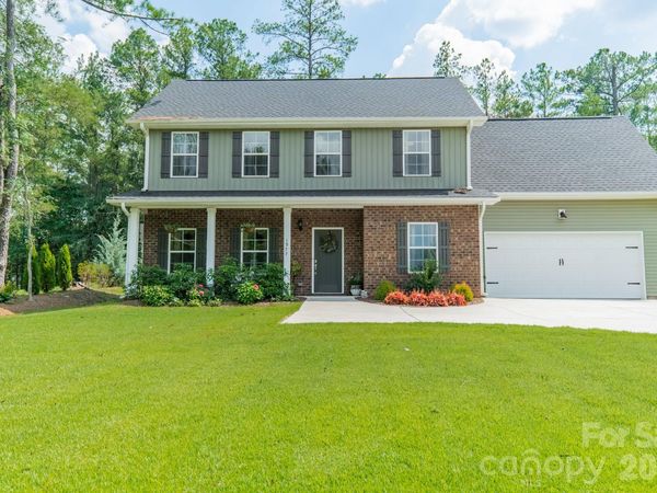 1977 Charles Avenue , Lancaster, SC 29720