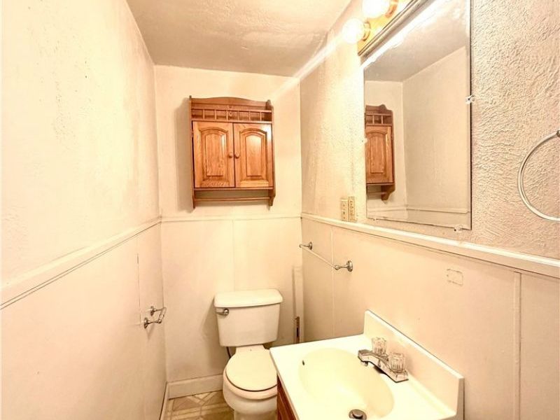 313 Vine Street, East Liverpool, OH 43920 Photo 18
