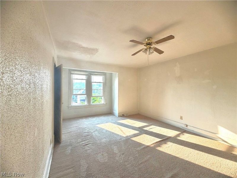 313 Vine Street, East Liverpool, OH 43920 Photo 25
