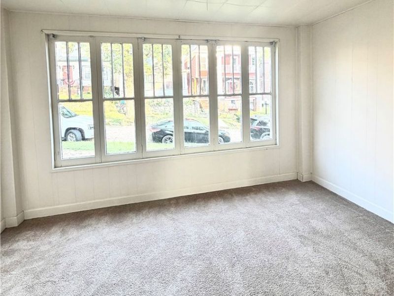 313 Vine Street, East Liverpool, OH 43920 Photo 9