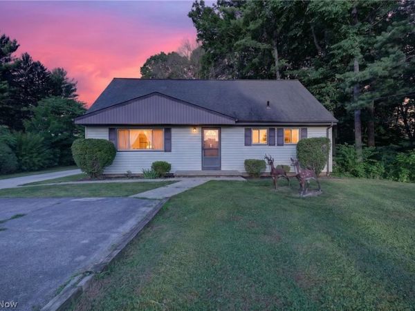 16245 Bennett Road , North Royalton, OH 44133