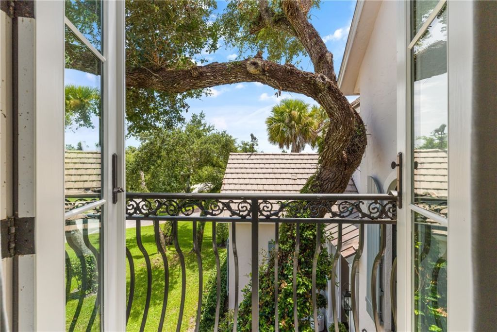516 Fiddlewood Road, Vero Beach, FL 32963 Photo