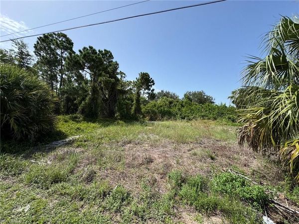 26492 Angelica RD , PUNTA GORDA, FL 33955