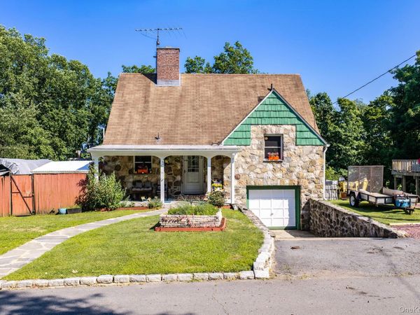 48-50 Mountain Avenue , Middletown, NY 10940