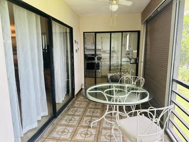 5981 VÃ­a Vermilya, Unit 405, Lantana, FL 33462 Photo