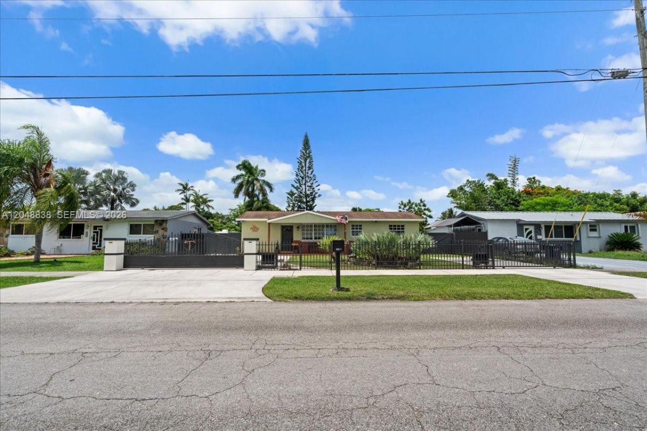 17265 SW 302nd St , Homestead, FL 33030 Photo