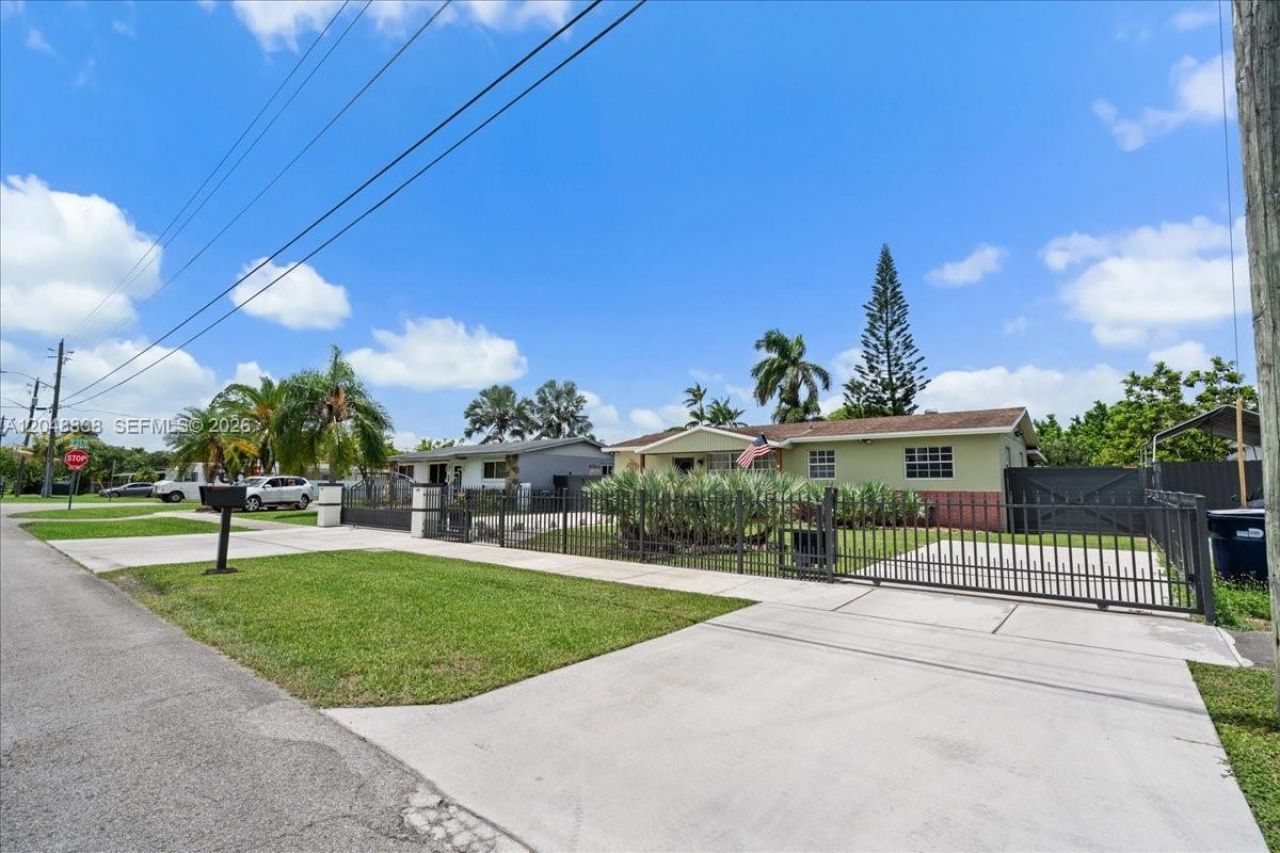 17265 SW 302nd St , Homestead, FL 33030 Photo