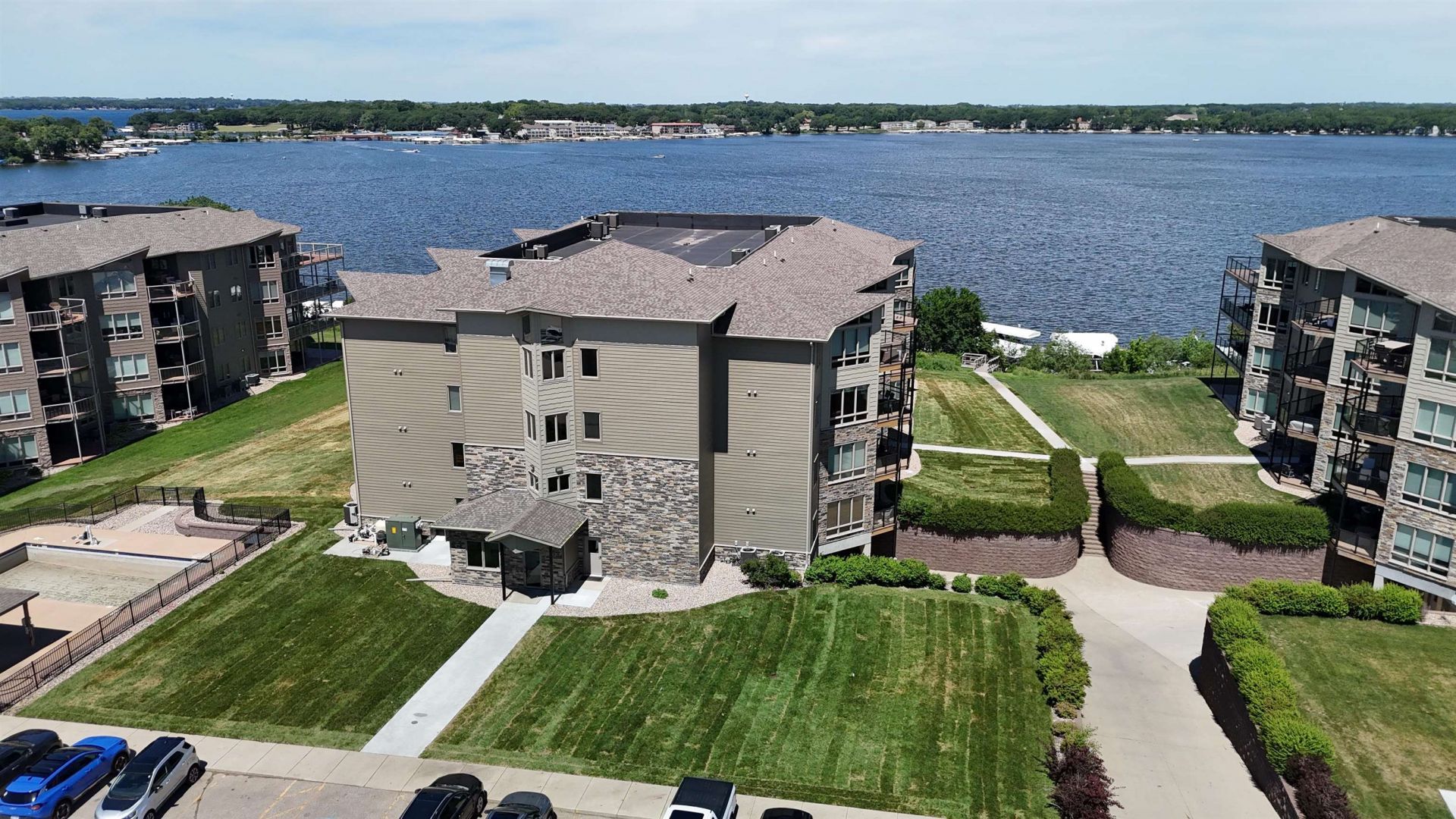 445 240th Avenue , Unit 204, Arnolds Park, IA 51331 Main Photo
