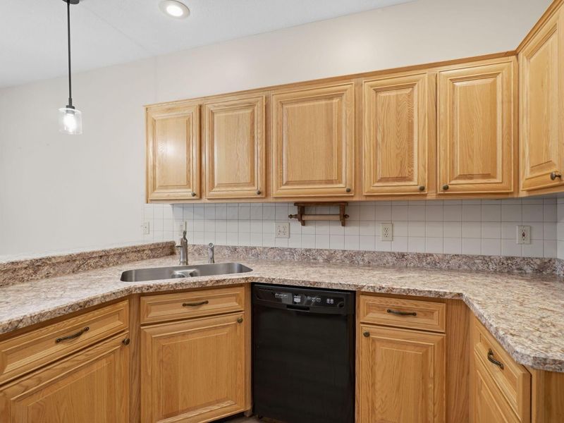 7684 Slate Ridge Boulevard, Reynoldsburg, OH 43068 Photo 21