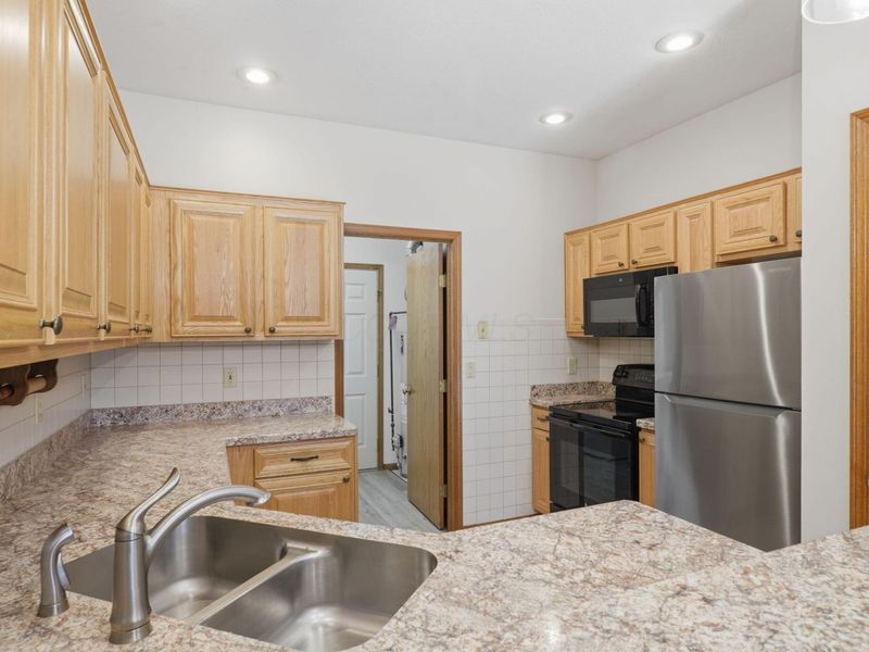 7684 Slate Ridge Boulevard, Reynoldsburg, OH 43068 Photo 24