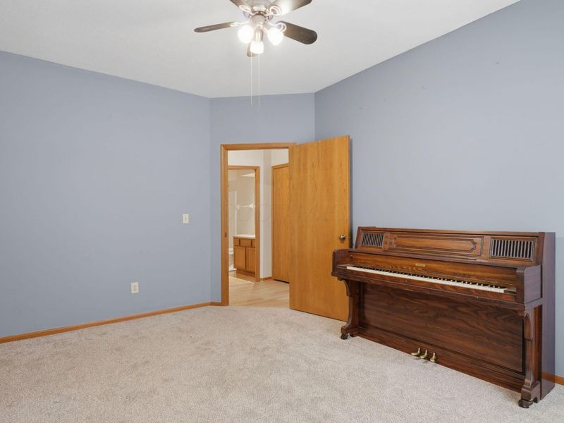 7684 Slate Ridge Boulevard, Reynoldsburg, OH 43068 Photo 27