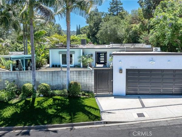 15514 High Knoll Road , Encino, CA 91436