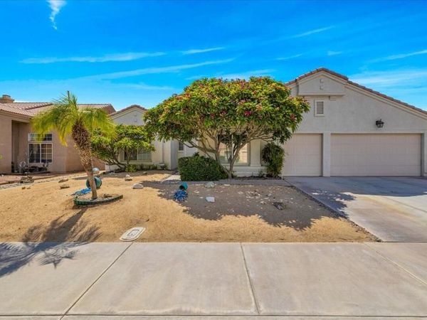 45215 Desert Air Street , La Quinta, CA 92253
