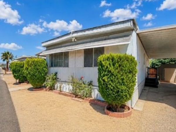 3255 E Avenue R, Unit 49, Los Angeles, CA 93550
