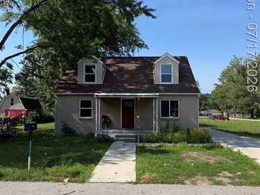 23864 Liddle Street, Brownstown Twp, MI 48183