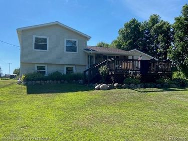 4615 Five Lakes Road, Deerfield Twp, MI 48461