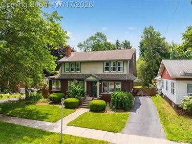 183 W Columbia Avenue, Belleville, MI 48111