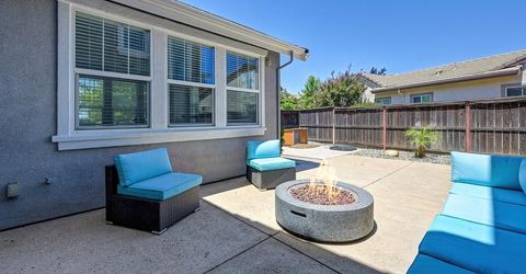 2745 Bickleigh Loop, Roseville, CA 95747 Photo
