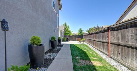 2745 Bickleigh Loop, Roseville, CA 95747 Photo