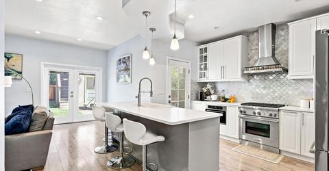 9464 Cedarview Way, Elk Grove, CA 95758 Photo
