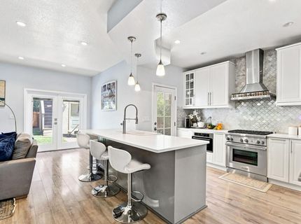 9464 Cedarview Way, Elk Grove, CA 95758 Photo