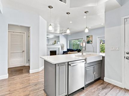 9464 Cedarview Way, Elk Grove, CA 95758 Photo