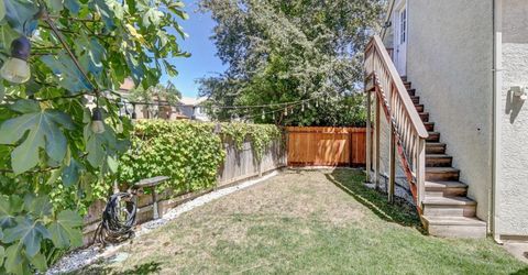 9464 Cedarview Way, Elk Grove, CA 95758 Photo