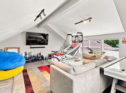 9464 Cedarview Way, Elk Grove, CA 95758 Photo