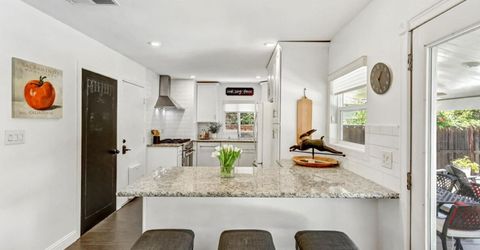 2305 22nd Ave, Sacramento, CA 95822 Photo