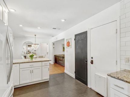 2305 22nd Ave, Sacramento, CA 95822 Photo