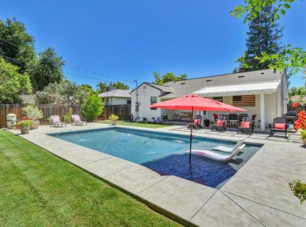 2305 22nd Ave, Sacramento, CA 95822 Photo
