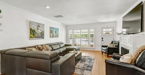 2305 22nd Ave, Sacramento, CA 95822 Photo