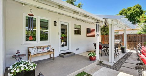 2305 22nd Ave, Sacramento, CA 95822 Photo