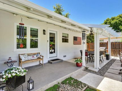 2305 22nd Ave, Sacramento, CA 95822 Photo
