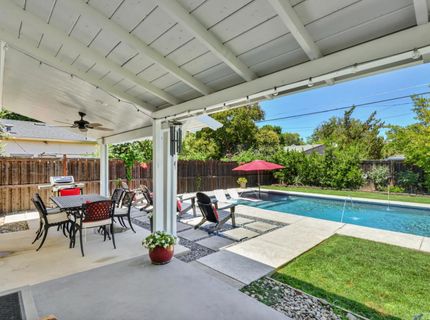 2305 22nd Ave, Sacramento, CA 95822 Photo