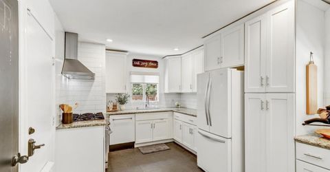 2305 22nd Ave, Sacramento, CA 95822 Photo