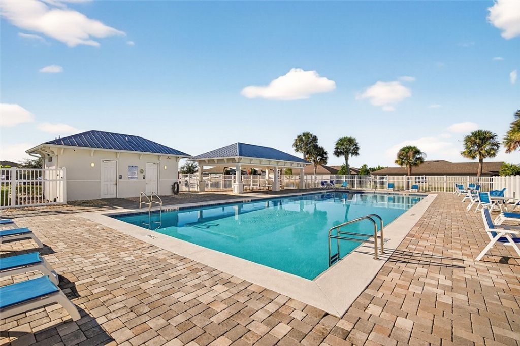 5307 Entertainment Way, Fort Pierce, FL 34947 Photo