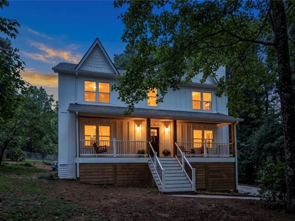 807 Emerald Falls, Woodstock, GA 30189