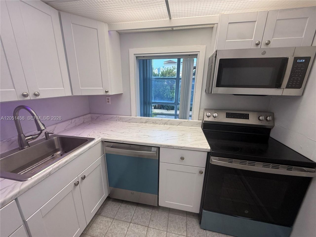 200 172nd St , Unit 416, Sunny Isles Beach, FL 33160 Photo