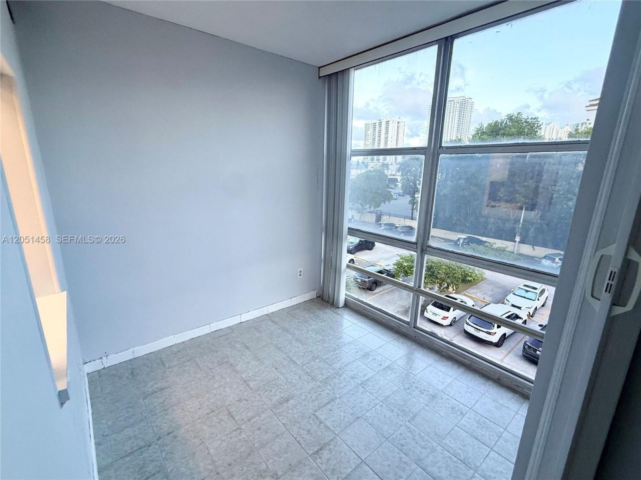 200 172nd St , Unit 416, Sunny Isles Beach, FL 33160 Photo